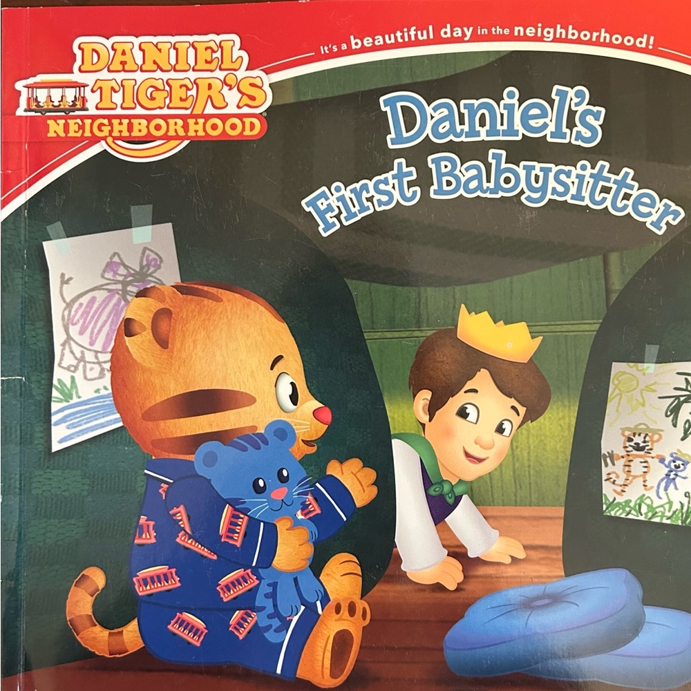 BUNDLE & SAVE🎉 Daniel Tiger's Neighborhood Daniel’s First Babysitter Book